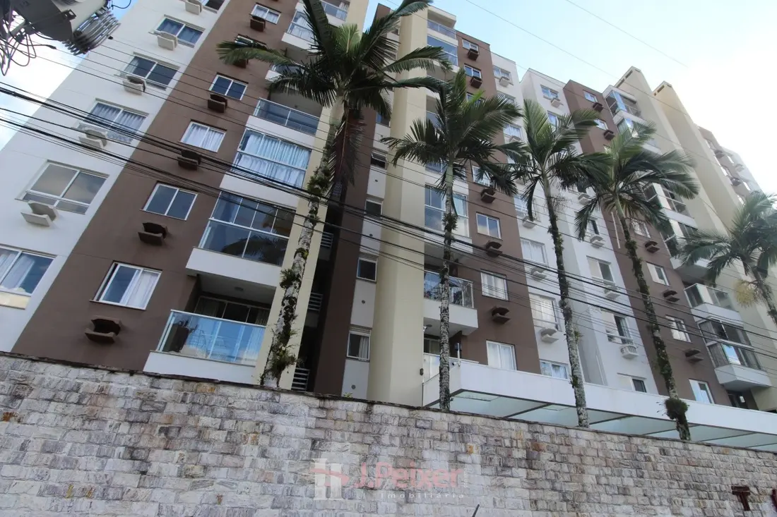 Apartamento no bairro Água Verde, cód. 7189